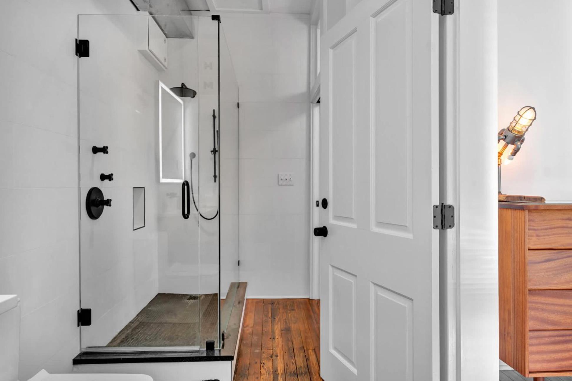 Perfect In Vibrant Highlands Apartment Louisville